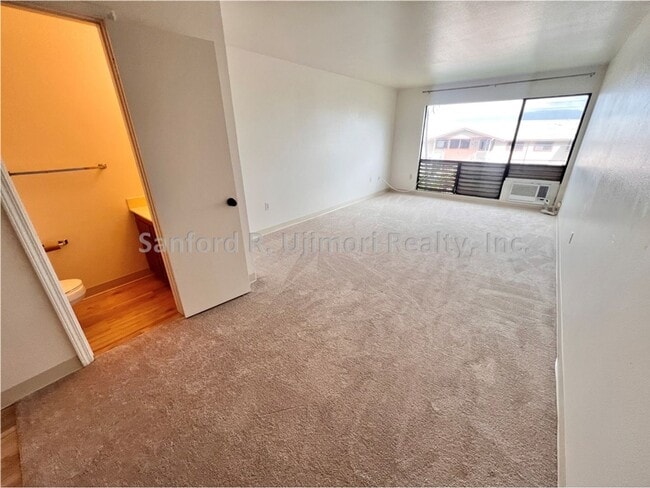 Building Photo - moa292 Unit 1