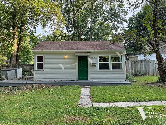 Building Photo - 1313 S Jefferson Ave Unit 1313 S Jefferson Ave -Studio Rental