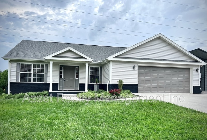 Photo - 3905 Hillside Terrace Lane