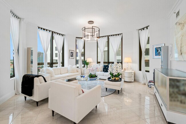 Photo - 701 S Olive Ave Unit 928