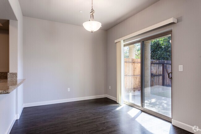 Maroa Court Apartments