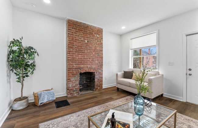 Photo - 466 N Garfield Ave