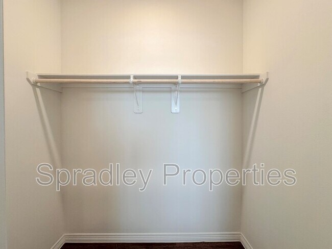 Photo - 1124 W Ave O Unidad CR 1307