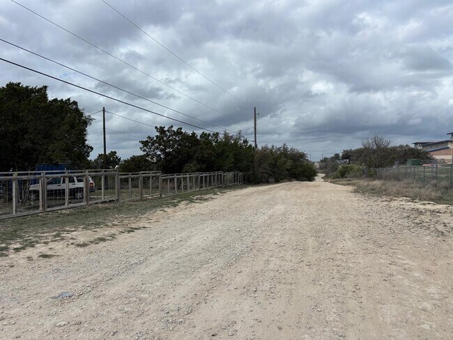 Photo - 15401 Lariat Trail