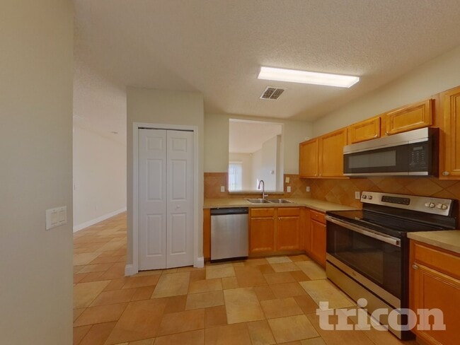 Photo - 1141 Doncaster Ct