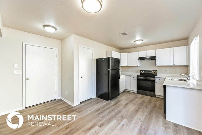 Photo - 4736 N Flanders Wy