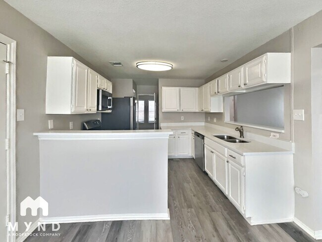 Photo - 4117 Endicott Dr