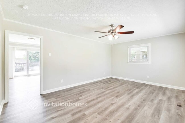 Photo - 2134 Hopedale St