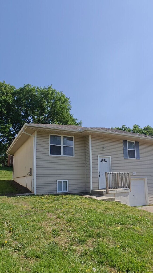 226 NW 62nd Terrace