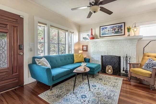 Photo - 702 S Bungalow Terrace House