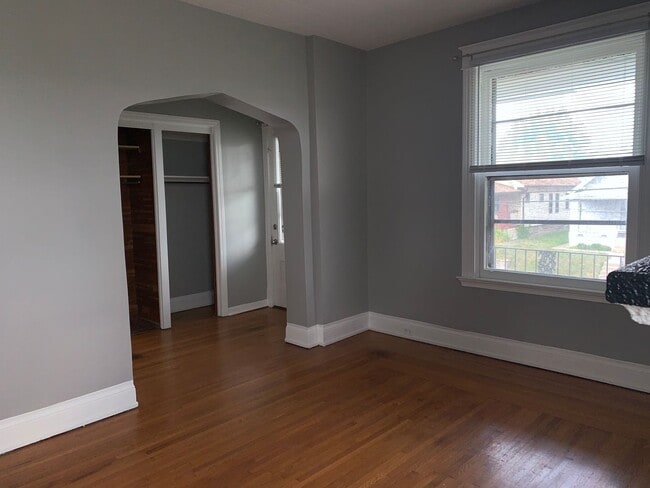 Photo - Norwood Duplex W/ Driveway Parking