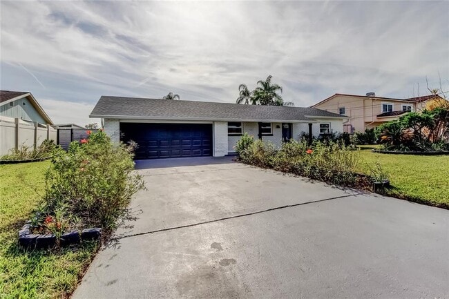 Photo - 8722 Elmwood Ln