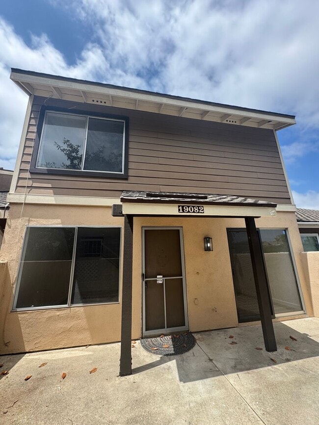 Building Photo - 19082 Sloop Cir Rental
