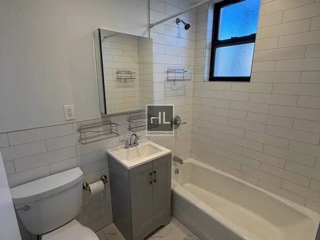 Photo - 73 STREET Unit 1