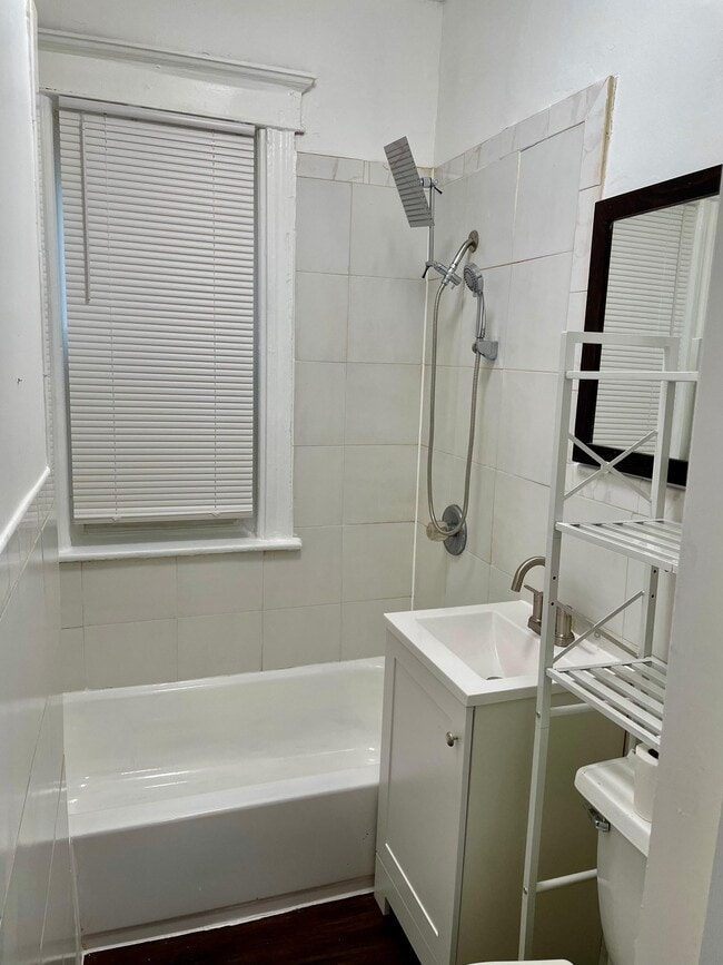 Photo - 38 Randolph Ave Unidad 1L