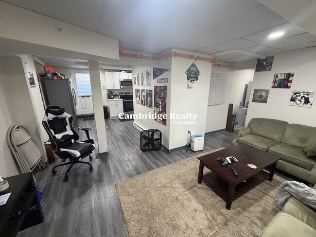 Photo - 357 Cambridge St Unidad B