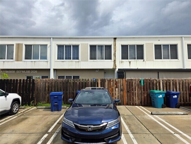 Photo - 25901 SW 139th Ct