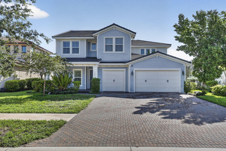1000 Sterling Pine Pl