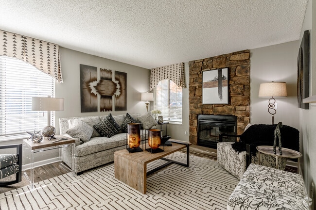 2BR, 1BA - 966SF