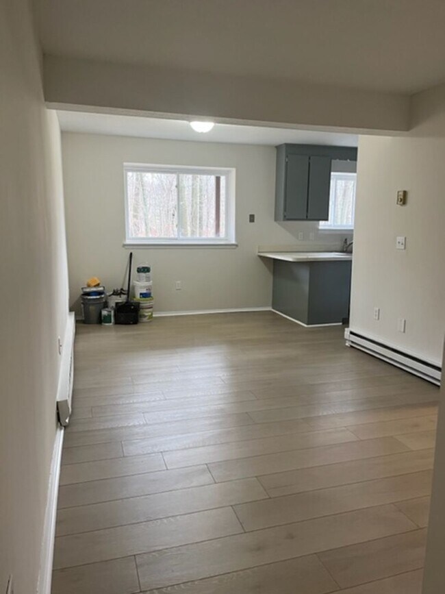 Photo - 492 East St Unidad A-12