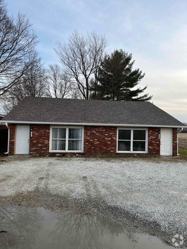 Building Photo - 1663 W State Rd 38 Rental