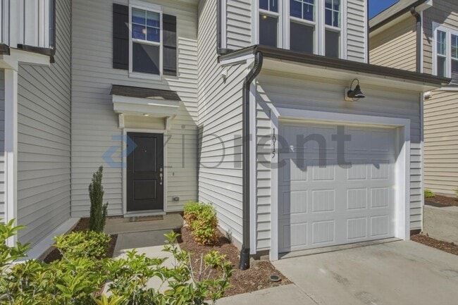 Photo - 1015 Badlands St