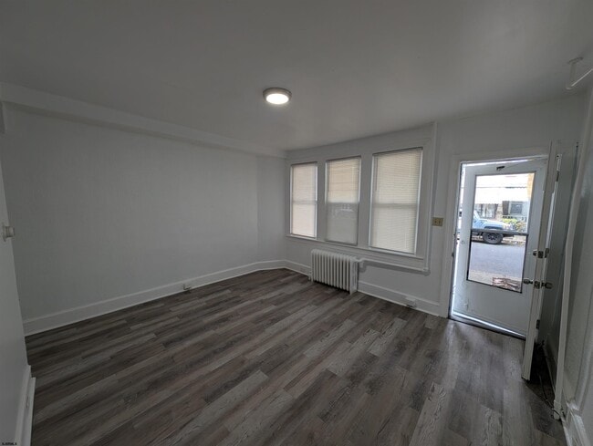 Photo - 1056 N Ohio Ave