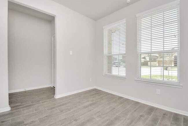 Photo - 29212 Enchanted Fls Cir