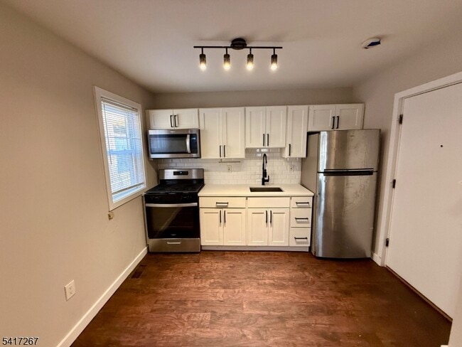 196 Spring St Unit 2