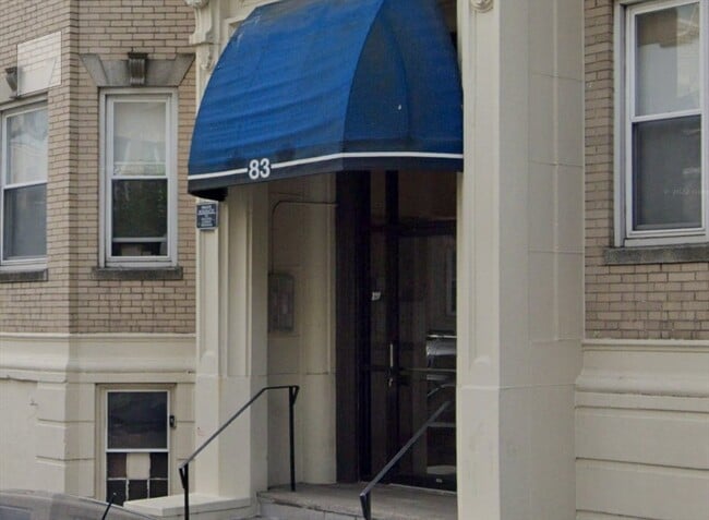 Building Photo - 83 Gordon St Unit 7