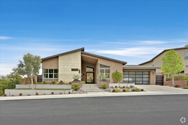 Building Photo - 6690 Interstellar St Rental