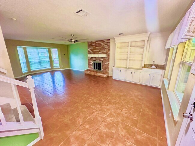 Photo - 17502 Cassina Dr