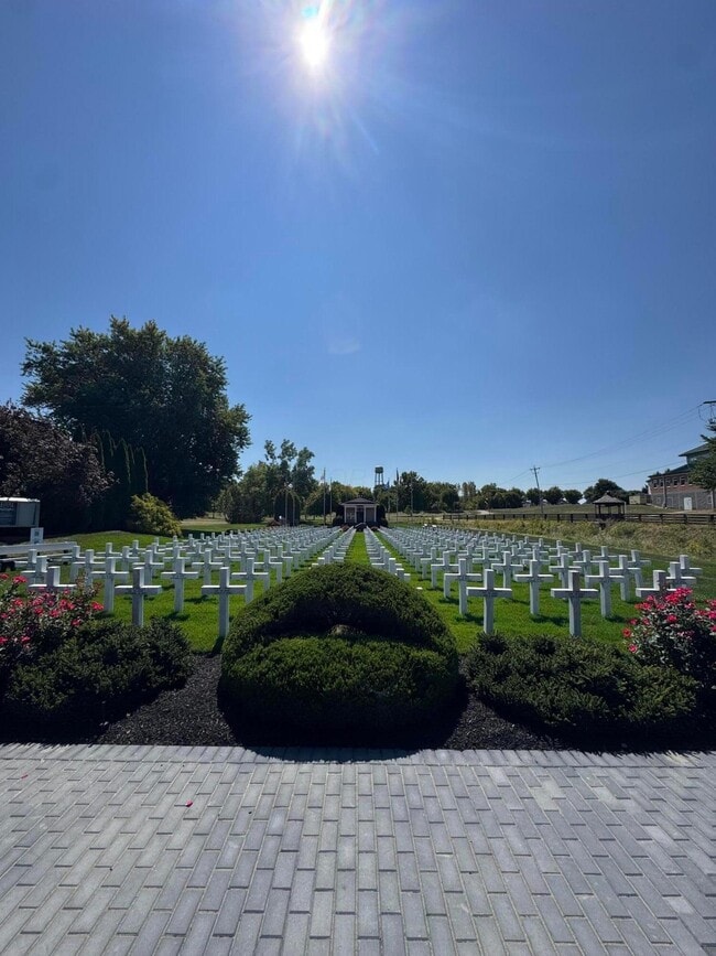 Photo - 79 W Cherry St