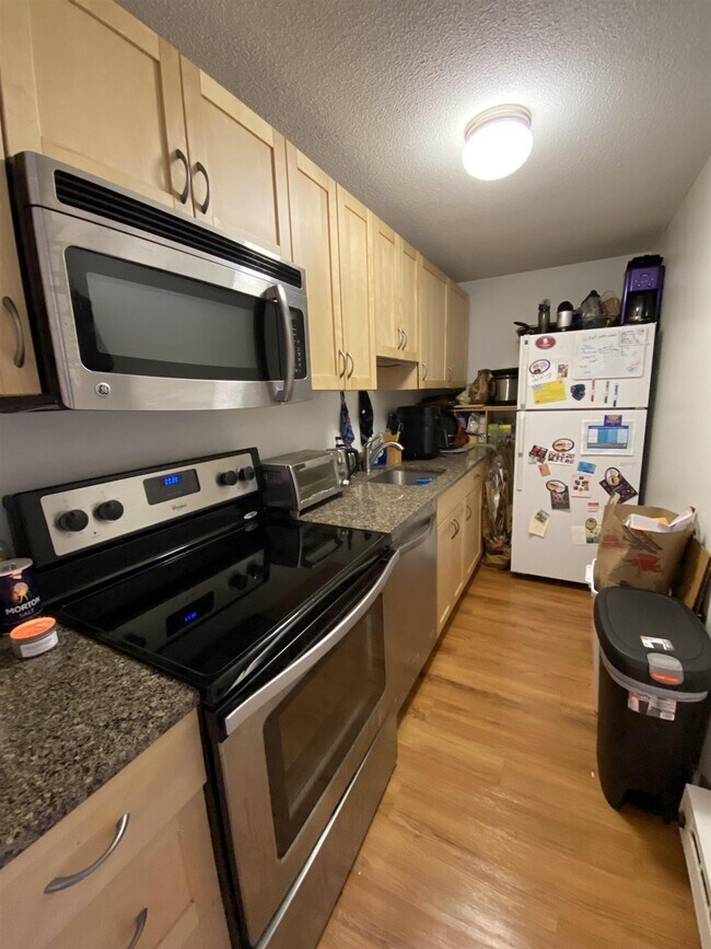 Photo - 94 Beacon St Unit 66