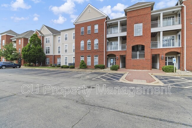 Building Photo - 1903 N Lincoln Ave Unit #120 Rental