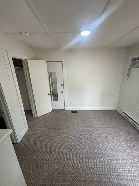 Photo - 1527 Cranfield Rd