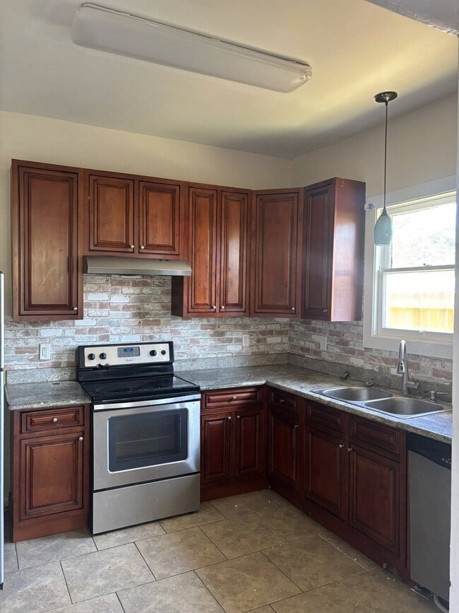 Photo - 113 Texas St