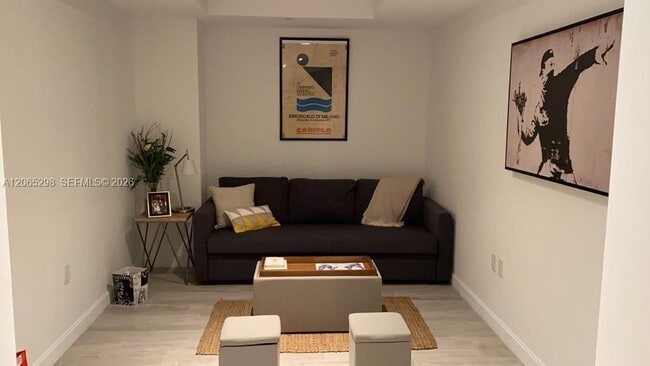 Photo - 45 SW 9th St Unit 1005