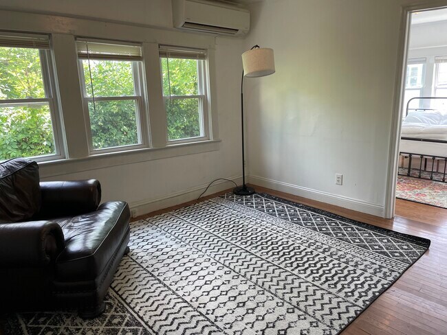 Photo - 1221 Vine St Unit 1