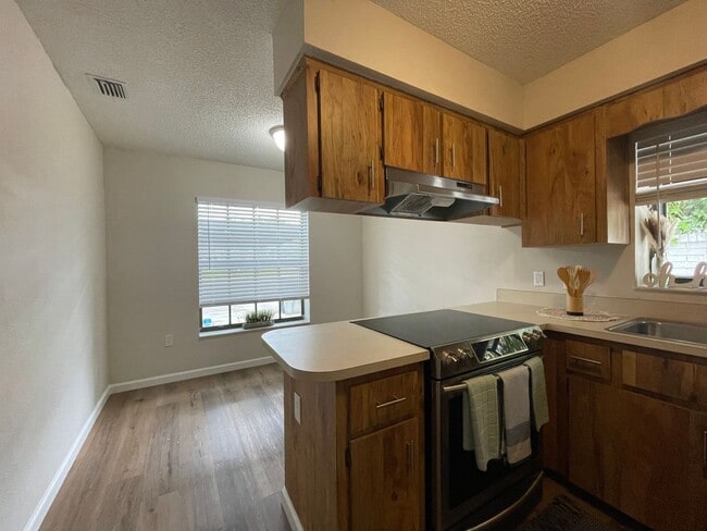 Photo - The Vanda Apartments | 1 & 2 Bedroom Apartments in Apopka, FL