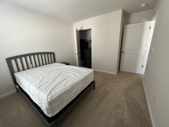 Photo - 109 Oakmont Valley Trl