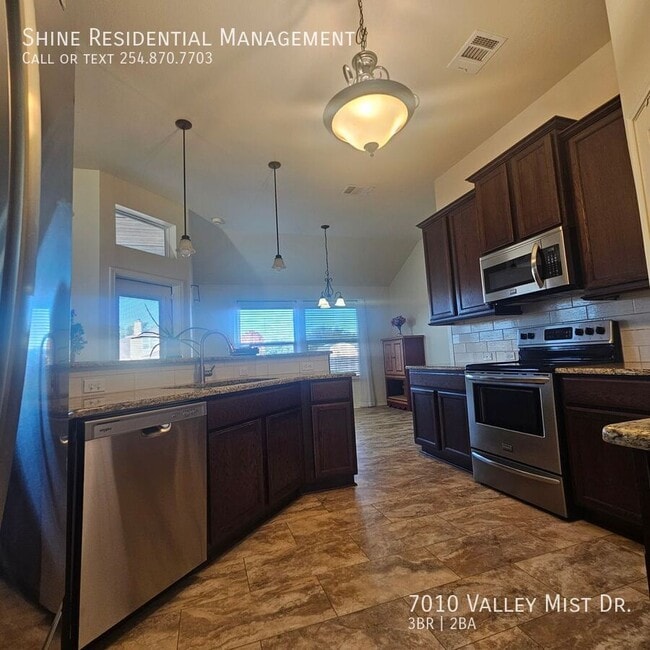 Photo - 7010 Valley Mist Dr