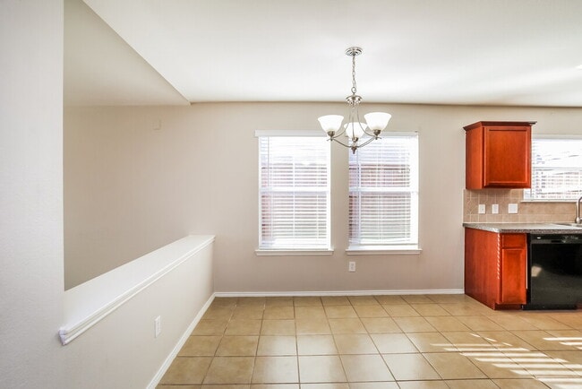 Photo - 110 Comanche Trail