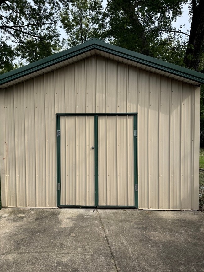 25 McNulty Dr