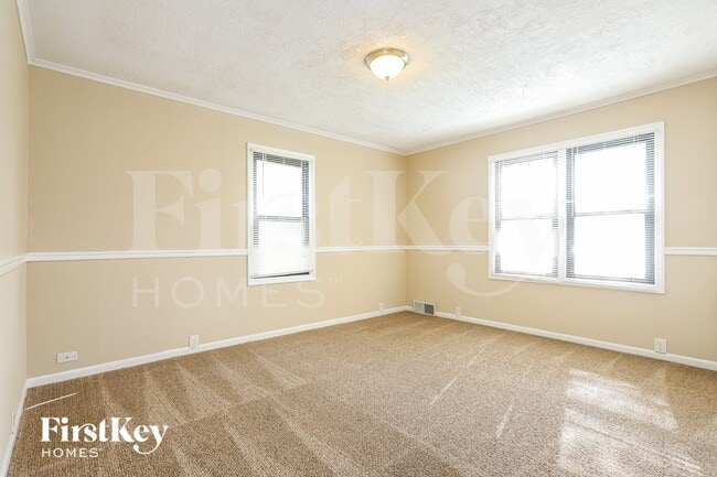 Photo - 723 Fulton Ave