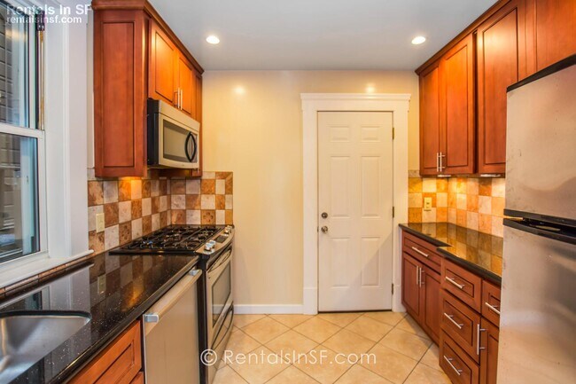 Photo - 1155 Hayes St Unit 1