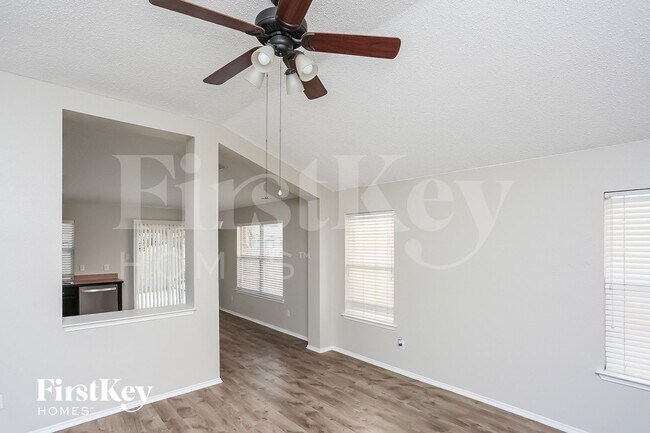 Photo - 10141 Chapel Ridge Dr