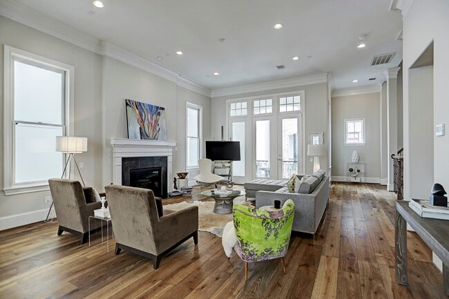 Photo - 1152 Mosaico Ln