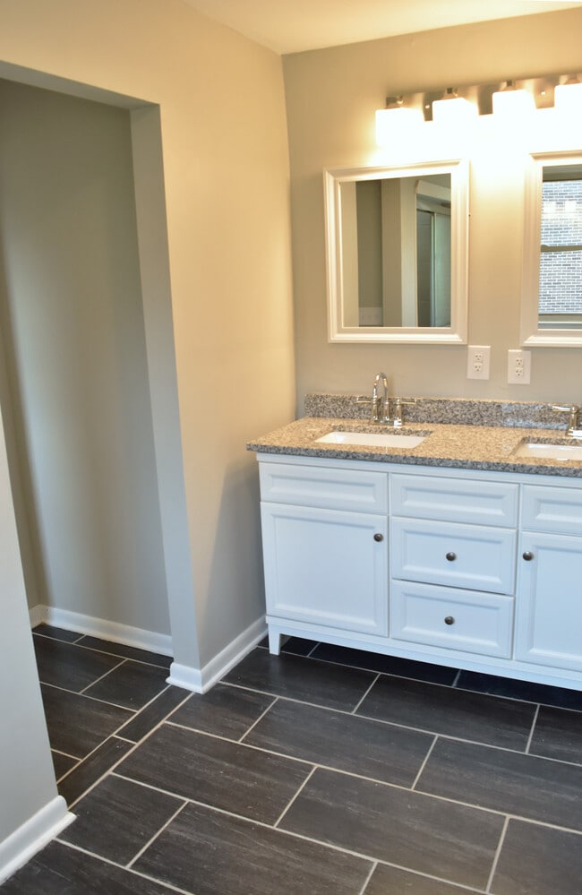 Photo - 4020 Ames Dr