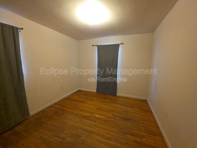 Photo - 503 Brown Ave